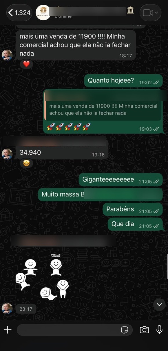 Conversa no WhatsApp: Bianca Vital contando uma venda de R$ 11.900 e o total de R$ 34.940 no dia
